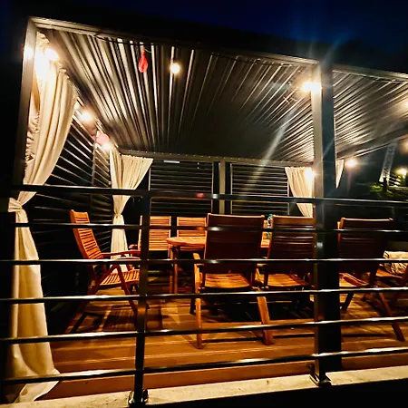 Pratum Pink&blue - 2 Glamour Z Widokiem Na Jezioro Lejlighed *