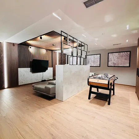 Pratum Pink&blue - 2 Glamour Z Widokiem Na Jezioro Lejlighed Mikołajki